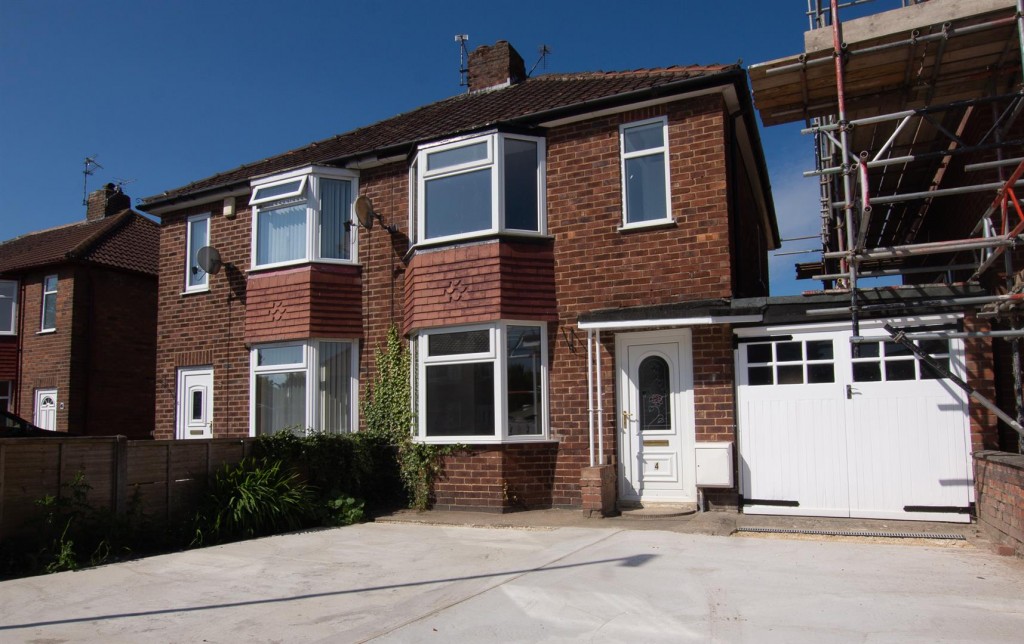 Gillamoor Avenue, Burnholme, York, YO31 0QE, 2 bedroom, House Semi