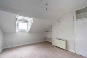 Images for Second Floor Flat, Wigginton Road