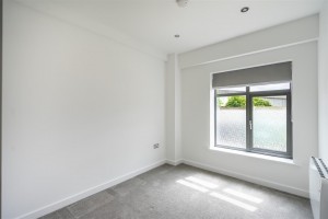 Images for 5 Foss Place Foss Islands Road