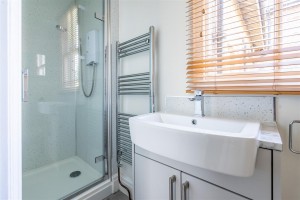 Images for First Floor Flat, 45 Heslington Lane, Fulford