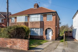 Images for Burniston Grove, York