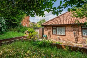Images for Dilys Grove, Holgate, York