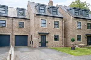 Images for Mount Vale Gardens, Off Tadcaster Road, York, YO24 1AL