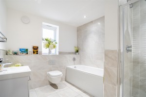 Images for Mount Vale Gardens, Off Tadcaster Road, York, YO24 1AL