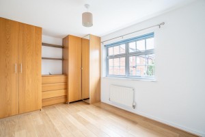 Images for Monarch Way, York