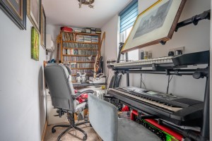 Images for Chapelfields Road, York