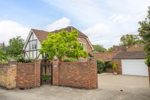 Images for White House Gardens, York