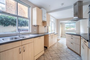 Images for Chestnut Avenue, York