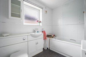 Images for Carrfield, Woodthorpe, York