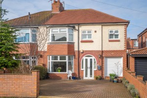 Images for White House Drive, York