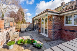 Images for Almsford Drive, York