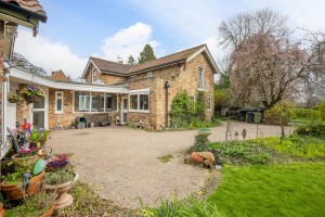 Images for The Village, Skelton, York