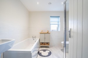 Images for Walbut Close, North Duffield, Selby