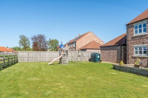 Images for Walbut Close, North Duffield, Selby