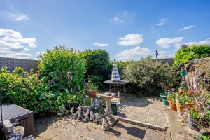 Images for Chapelfields Road, York