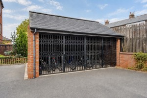 Images for Martins Court, York