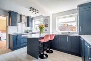 Images for Highthorn Road, York