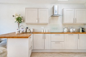 Images for Back Road, Newton On Derwent, York