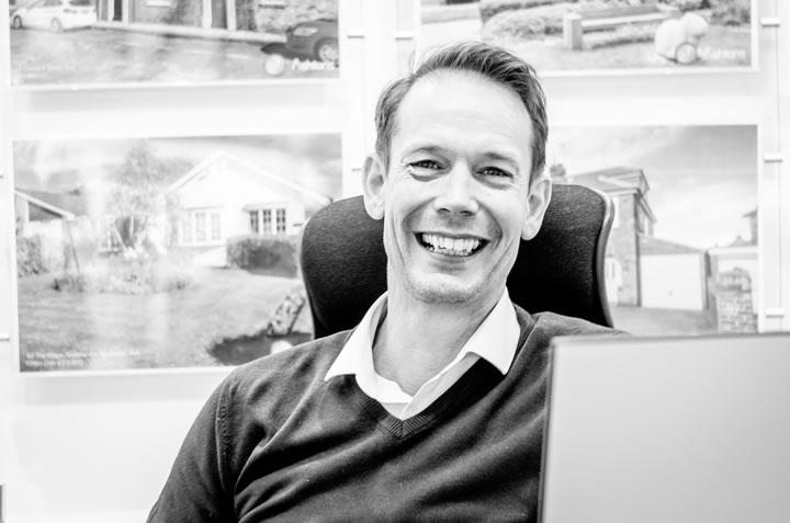 Rob Letts MNAEA, Valuer